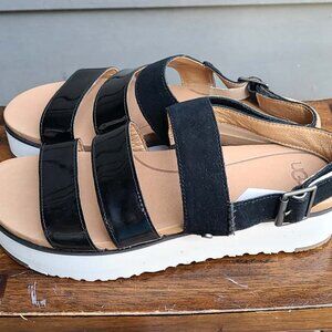 UGG Braelynn Stappy Black Patent Suede Sandals size 8  NEW!